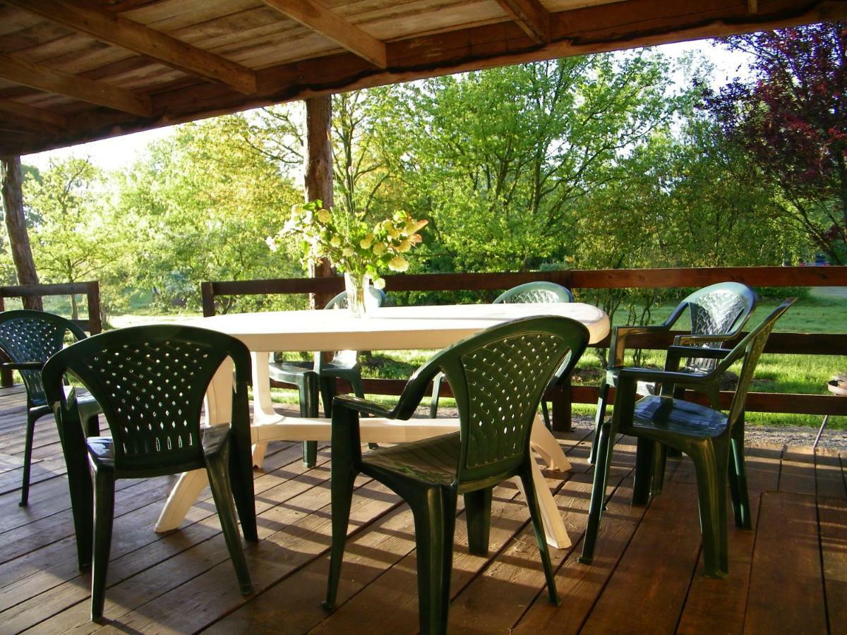 Hotel Le Domaine de La Barre Saint Michel à Gourgé Extérieur photo